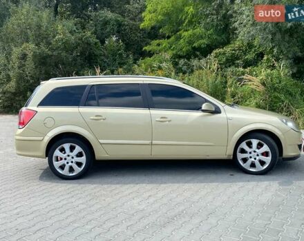 Желтый Опель Астра, объемом двигателя 1.8 л и пробегом 272 тыс. км за 4800 $, фото 2 на Automoto.ua