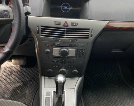 Желтый Опель Астра, объемом двигателя 1.8 л и пробегом 272 тыс. км за 4800 $, фото 12 на Automoto.ua