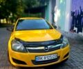 Желтый Опель Астра, объемом двигателя 1.7 л и пробегом 315 тыс. км за 5000 $, фото 1 на Automoto.ua