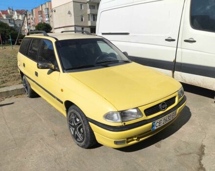 Жовтий Опель Астра, об'ємом двигуна 1.8 л та пробігом 300 тис. км за 1500 $, фото 1 на Automoto.ua