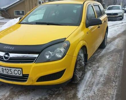 Жовтий Опель Астра, об'ємом двигуна 1.69 л та пробігом 322 тис. км за 5500 $, фото 1 на Automoto.ua