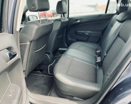 Серый Опель Астра, объемом двигателя 1.8 л и пробегом 231 тыс. км за 5400 $, фото 10 на Automoto.ua