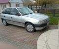 Серый Опель Астра, объемом двигателя 1.6 л и пробегом 350 тыс. км за 900 $, фото 1 на Automoto.ua