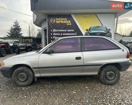 Сірий Опель Астра, об'ємом двигуна 1.4 л та пробігом 369 тис. км за 1700 $, фото 6 на Automoto.ua