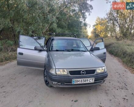 Серый Опель Астра, объемом двигателя 1.6 л и пробегом 320 тыс. км за 3000 $, фото 6 на Automoto.ua