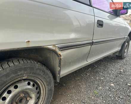 Сірий Опель Астра, об'ємом двигуна 1.4 л та пробігом 369 тис. км за 1700 $, фото 13 на Automoto.ua