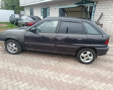 Сірий Опель Астра, об'ємом двигуна 1.8 л та пробігом 400 тис. км за 500 $, фото 2 на Automoto.ua