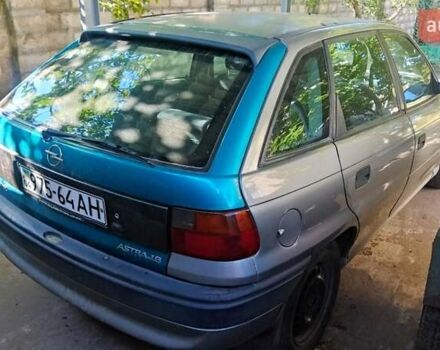 Сірий Опель Астра, об'ємом двигуна 1.4 л та пробігом 361 тис. км за 1800 $, фото 1 на Automoto.ua