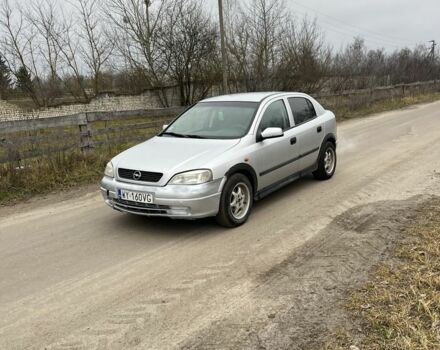 Серый Опель Астра, объемом двигателя 1.6 л и пробегом 240 тыс. км за 870 $, фото 2 на Automoto.ua