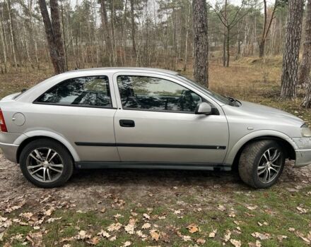 Серый Опель Астра, объемом двигателя 1.6 л и пробегом 368 тыс. км за 1650 $, фото 2 на Automoto.ua