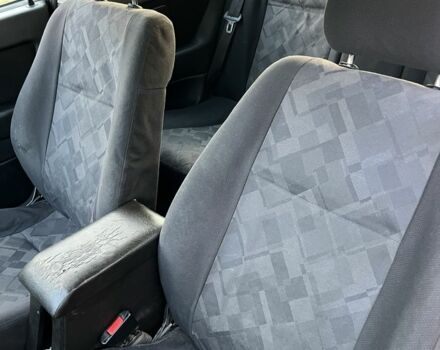 Серый Опель Астра, объемом двигателя 1.6 л и пробегом 368 тыс. км за 1183 $, фото 6 на Automoto.ua