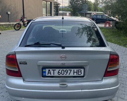 Серый Опель Астра, объемом двигателя 2 л и пробегом 325 тыс. км за 2200 $, фото 3 на Automoto.ua