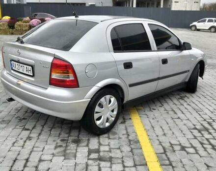 Серый Опель Астра, объемом двигателя 1.6 л и пробегом 270 тыс. км за 3500 $, фото 10 на Automoto.ua