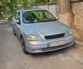 Серый Опель Астра, объемом двигателя 1.6 л и пробегом 310 тыс. км за 2500 $, фото 1 на Automoto.ua