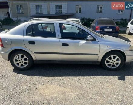 Сірий Опель Астра, об'ємом двигуна 1.69 л та пробігом 300 тис. км за 2600 $, фото 11 на Automoto.ua