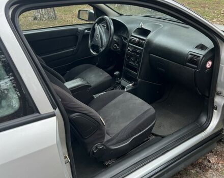 Серый Опель Астра, объемом двигателя 1.6 л и пробегом 368 тыс. км за 1650 $, фото 10 на Automoto.ua