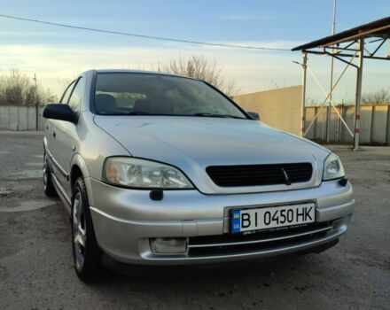 Серый Опель Астра, объемом двигателя 1.8 л и пробегом 156 тыс. км за 4200 $, фото 1 на Automoto.ua