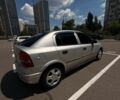 Серый Опель Астра, объемом двигателя 2 л и пробегом 306 тыс. км за 2400 $, фото 5 на Automoto.ua