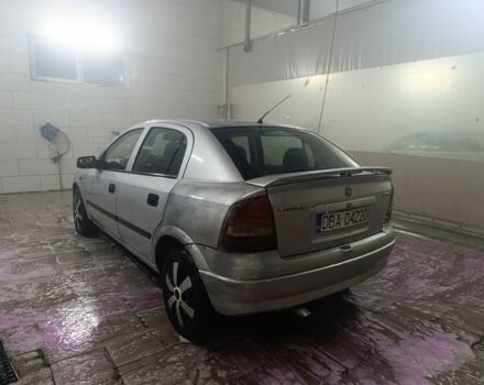 Сірий Опель Астра, об'ємом двигуна 1.7 л та пробігом 333 тис. км за 1100 $, фото 2 на Automoto.ua