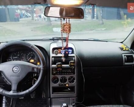 Сірий Опель Астра, об'ємом двигуна 2 л та пробігом 300 тис. км за 3300 $, фото 10 на Automoto.ua