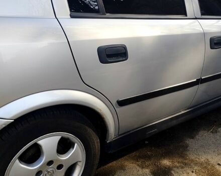 Сірий Опель Астра, об'ємом двигуна 2 л та пробігом 286 тис. км за 3200 $, фото 5 на Automoto.ua