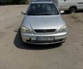 Серый Опель Астра, объемом двигателя 1.6 л и пробегом 301 тыс. км за 3400 $, фото 1 на Automoto.ua