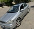 Серый Опель Астра, объемом двигателя 1.6 л и пробегом 301 тыс. км за 3400 $, фото 1 на Automoto.ua