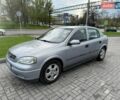 Серый Опель Астра, объемом двигателя 1.6 л и пробегом 323 тыс. км за 3400 $, фото 2 на Automoto.ua