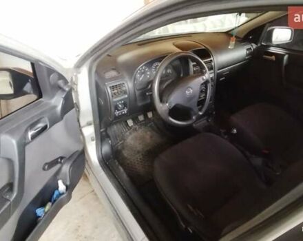 Серый Опель Астра, объемом двигателя 1.6 л и пробегом 255 тыс. км за 2500 $, фото 4 на Automoto.ua