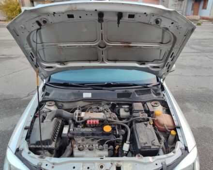 Серый Опель Астра, объемом двигателя 1.6 л и пробегом 288 тыс. км за 3900 $, фото 13 на Automoto.ua