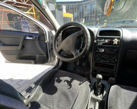 Сірий Опель Астра, об'ємом двигуна 1.69 л та пробігом 344 тис. км за 4450 $, фото 17 на Automoto.ua