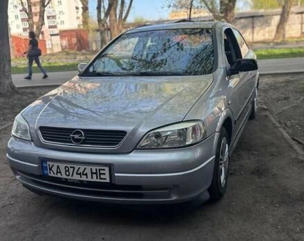 Серый Опель Астра, объемом двигателя 1.6 л и пробегом 187 тыс. км за 2700 $, фото 6 на Automoto.ua
