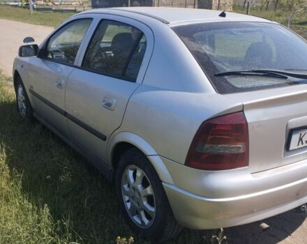 Серый Опель Астра, объемом двигателя 1.6 л и пробегом 200 тыс. км за 1919 $, фото 5 на Automoto.ua