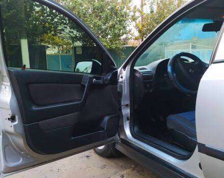 Серый Опель Астра, объемом двигателя 0 л и пробегом 140 тыс. км за 4380 $, фото 6 на Automoto.ua