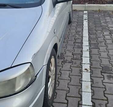 Серый Опель Астра, объемом двигателя 2.2 л и пробегом 267 тыс. км за 2900 $, фото 1 на Automoto.ua