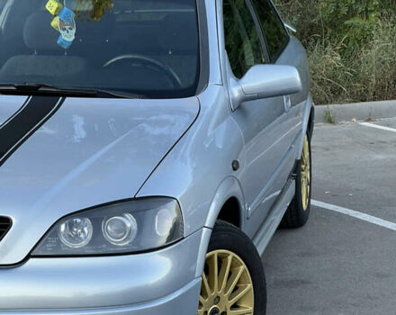 Сірий Опель Астра, об'ємом двигуна 1.6 л та пробігом 242 тис. км за 3900 $, фото 3 на Automoto.ua