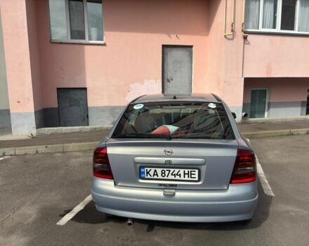 Серый Опель Астра, объемом двигателя 1.6 л и пробегом 187 тыс. км за 2700 $, фото 3 на Automoto.ua