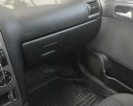 Серый Опель Астра, объемом двигателя 1.6 л и пробегом 200 тыс. км за 1919 $, фото 3 на Automoto.ua