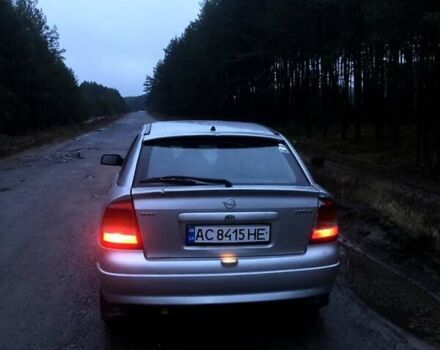 Серый Опель Астра, объемом двигателя 1.6 л и пробегом 281 тыс. км за 1900 $, фото 6 на Automoto.ua