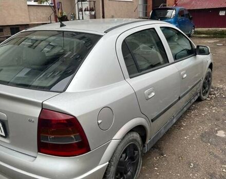 Серый Опель Астра, объемом двигателя 1.6 л и пробегом 110 тыс. км за 3600 $, фото 5 на Automoto.ua