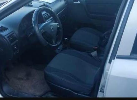 Сірий Опель Астра, об'ємом двигуна 1.6 л та пробігом 254 тис. км за 2050 $, фото 1 на Automoto.ua