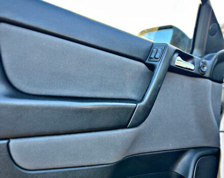 Серый Опель Астра, объемом двигателя 1.6 л и пробегом 110 тыс. км за 2800 $, фото 33 на Automoto.ua