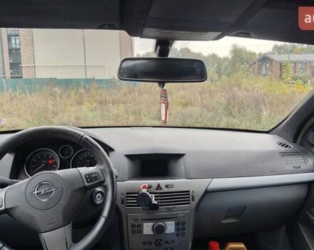 Сірий Опель Астра, об'ємом двигуна 1.36 л та пробігом 427 тис. км за 2650 $, фото 3 на Automoto.ua