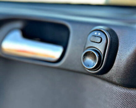 Серый Опель Астра, объемом двигателя 1.6 л и пробегом 110 тыс. км за 2800 $, фото 26 на Automoto.ua