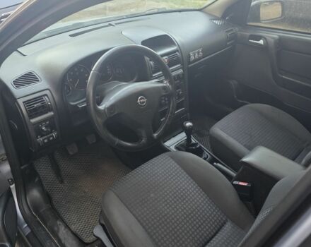 Опель Астра 2003 в Гостомель на Automoto.ua Серый Опель Астра, объемом двигателя 2 л и пробегом 265 тыс. км за 2700 $, фото 4 на Automoto.ua