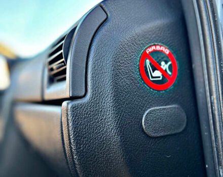 Серый Опель Астра, объемом двигателя 1.6 л и пробегом 110 тыс. км за 2800 $, фото 29 на Automoto.ua