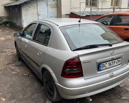 Серый Опель Астра, объемом двигателя 1.6 л и пробегом 110 тыс. км за 3600 $, фото 7 на Automoto.ua