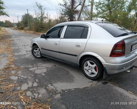 Серый Опель Астра, объемом двигателя 1.6 л и пробегом 230 тыс. км за 3450 $, фото 5 на Automoto.ua