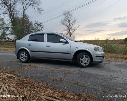 Серый Опель Астра, объемом двигателя 1.6 л и пробегом 230 тыс. км за 3450 $, фото 12 на Automoto.ua