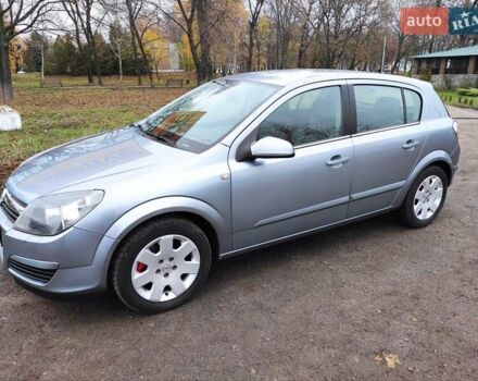 Серый Опель Астра, объемом двигателя 1.9 л и пробегом 353 тыс. км за 5850 $, фото 7 на Automoto.ua